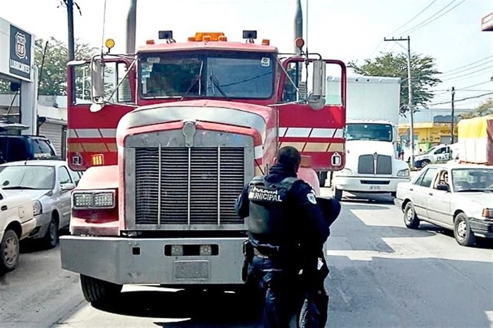 Esto beneficiará a la industrial del transporte de carga, ya que gran parte de los robos, principalmente de carga y otras actividades ilícitas como el 'huachicol' se llevan a cabo utilizando los bloqueadores de señal, sostuvo la ANERPV.  