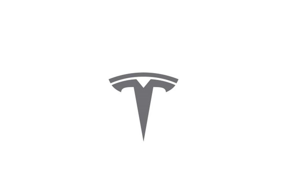 La intención de Tesla con la función modo centinela es que todos sus clientes permanezcan tranquilos por su auto cuando no están en dentro de él