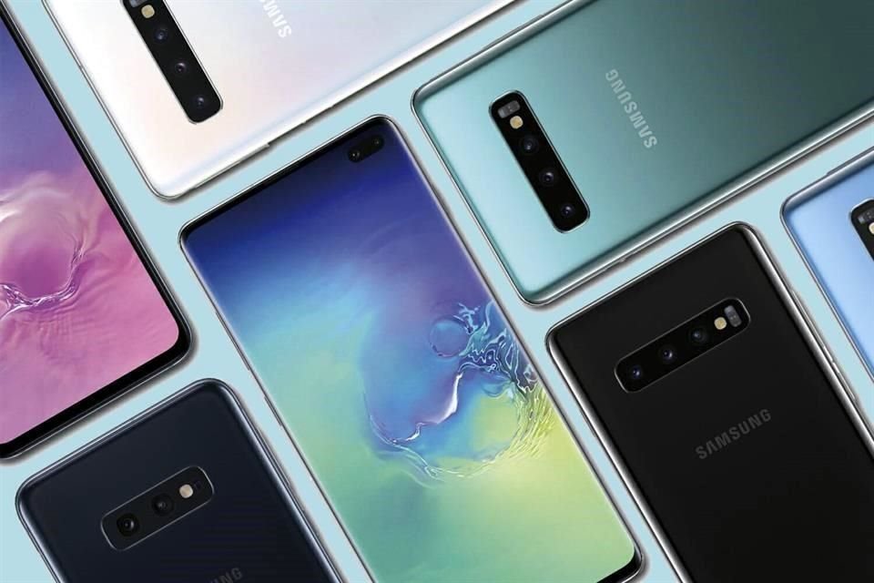 Los nuevos Galaxy S10 integran la cámara frontal en un agujero en la pantalla.