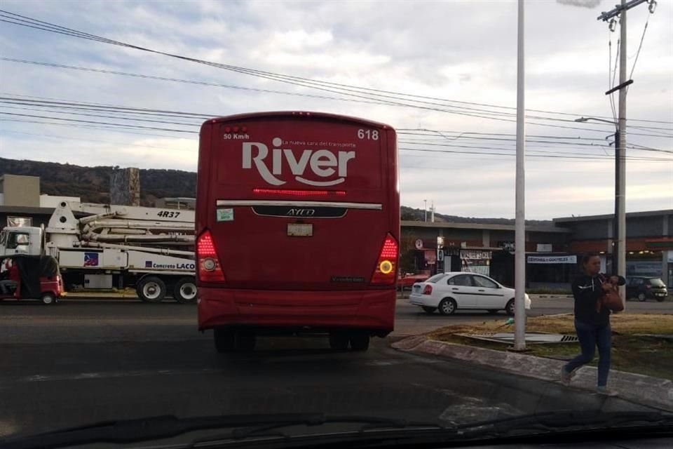 MURAL publicó ayer que desde hace casi un año, River dejó de prestar el servicio en la zona debido a amenazas y agresiones de los mototaxistas.