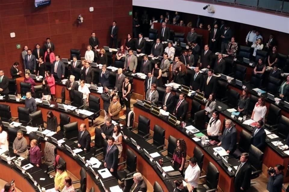 El Senado de la República avaló en lo general y particular, con 75 votos a favor, cero en contra y 37 abstenciones.