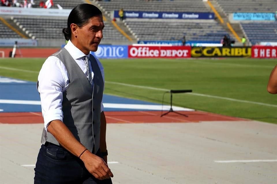 Juan Francisco Palencia es la única opción que ha sonado para llegar al banquillo del nuevo equipo de la Liga MX.