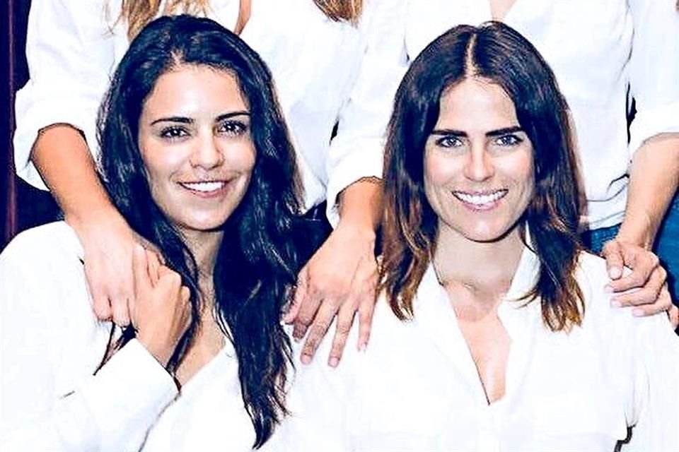 Olga Segura (abajo izq.) y Karla Souza.