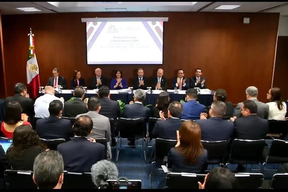 En sesión extraordinaria, el Comité Coordinador del Sistema Naciona Anticorrupción decidió modificar la fecha para la entrada en vigor del formato de declaración patrimonial.