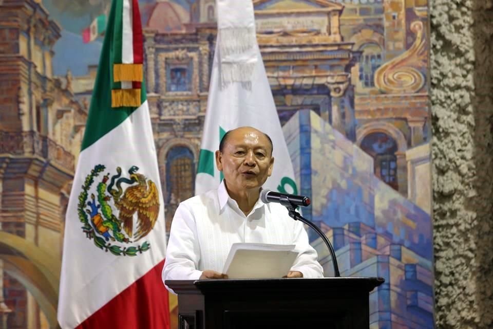 Enrique Ku Herrera, director nacional de Conalep.