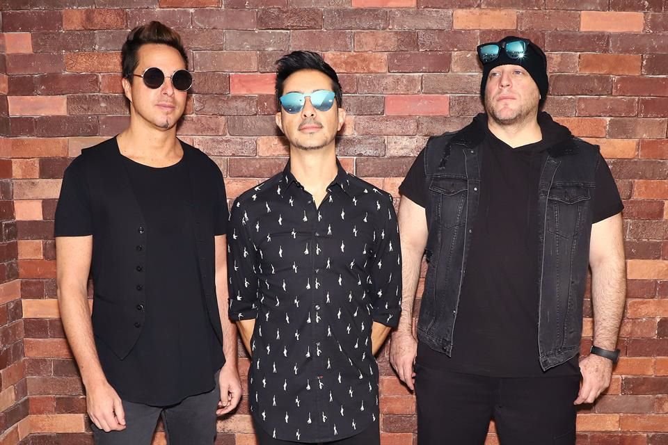 Alejandro 'Midi' Ortega, Alonso Pichardo y Jorge Soto promueven su sencillo 'Sin Etiquetas'.