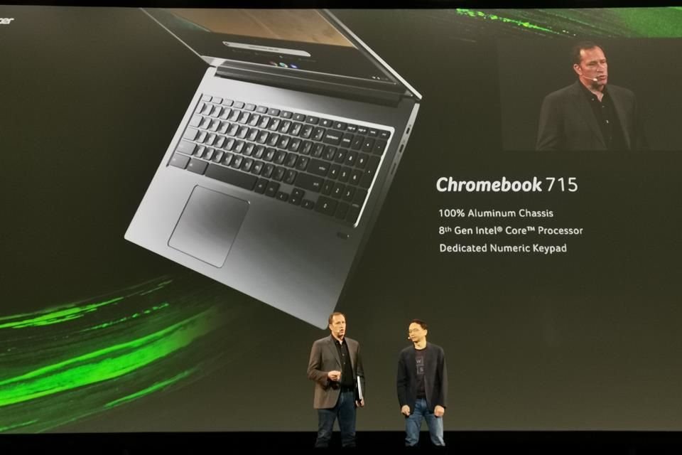 La Chromebook 715 integrará por primera vez un teclado numérico para las tareas que lo requieran.