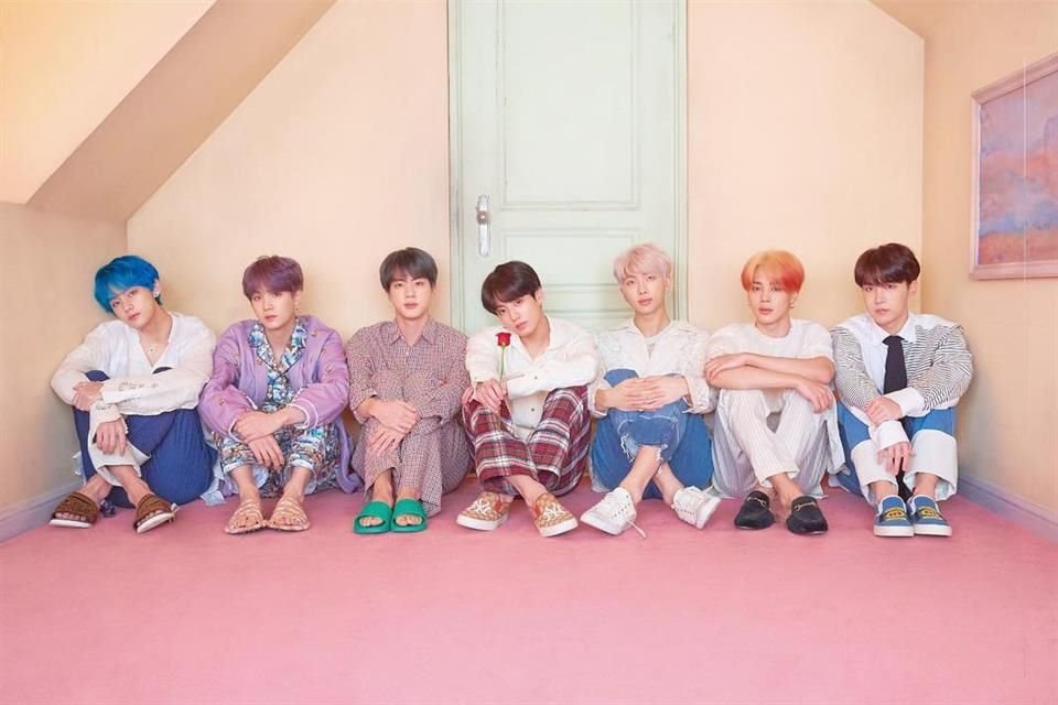 La banda coreana BTS cuenta con éxitos como 'Boy With Luv', 'FAKE LOVE' y 'Mikrokosmos'.