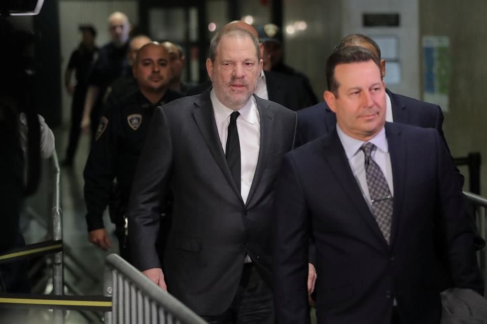 Harvey Weinstein fue ahora demandado por 10 mujeres por tráfico sexual, querella que fue aprobada por el juez federal Alvin Hellerstein.