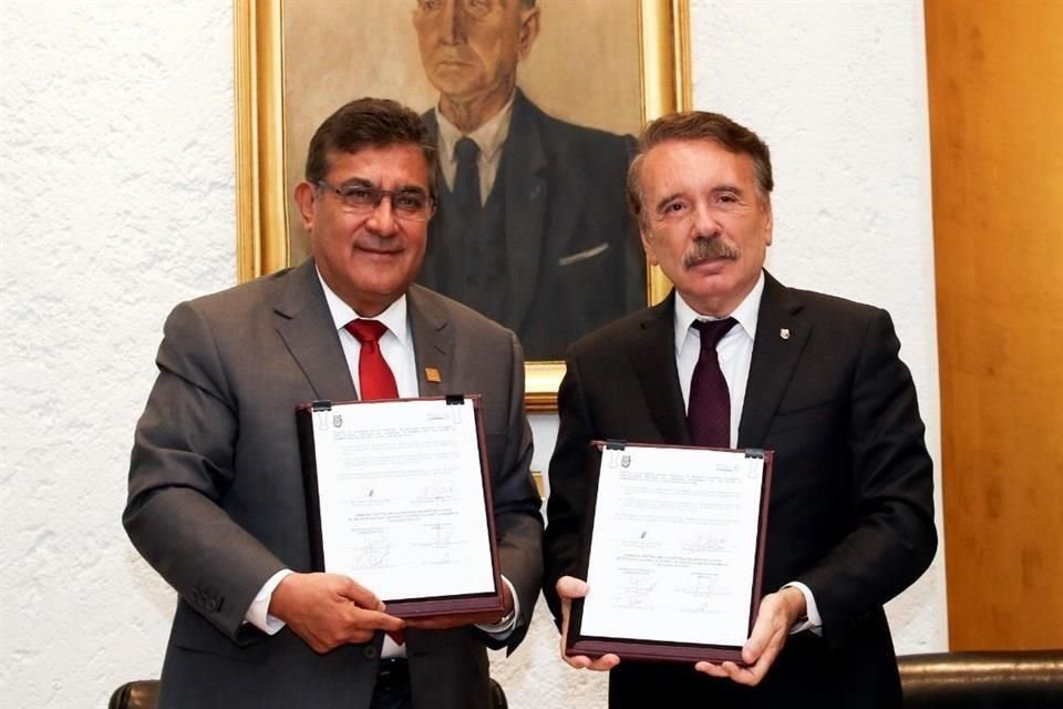 En las instalaciones del IPN, se formalizó el aumento salarial para personal docente de la Sección 60 del SNTE.