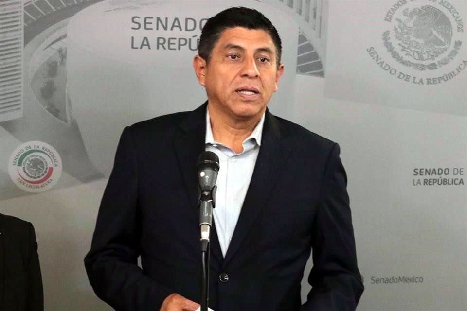 El senador Salomón Jara puntea en las encuestas de Morena para candidato a la Gubernatura de Oaxaca.