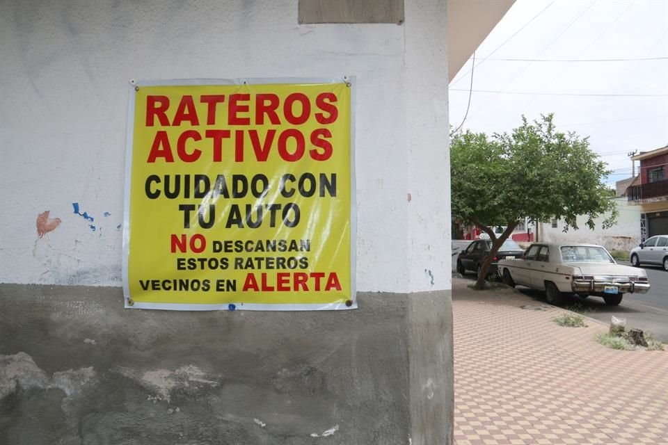 Las advertencias fueron colocadas alrededor del 'Templo del Huevo', en la Colonia La Loma.