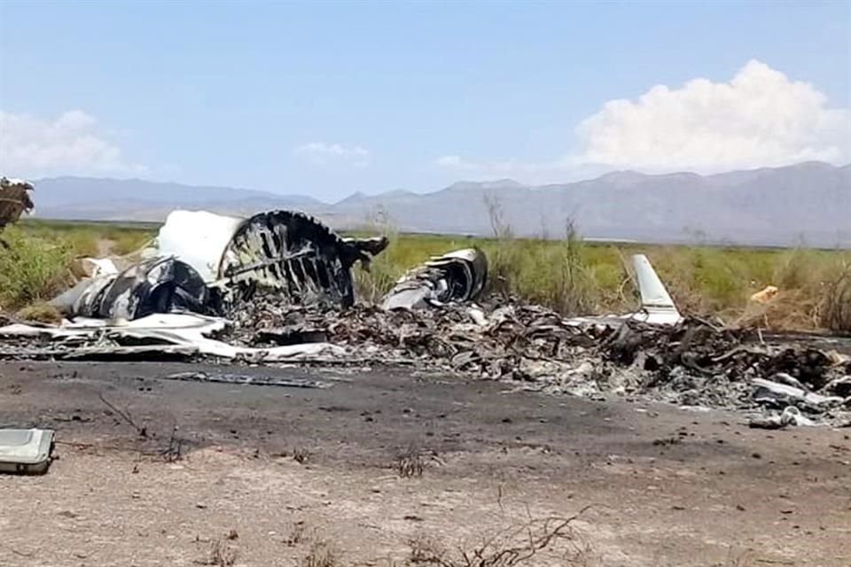 Registros aeronáuticos confirmaron la caída libre de 20 mil 160 pies por minuto.