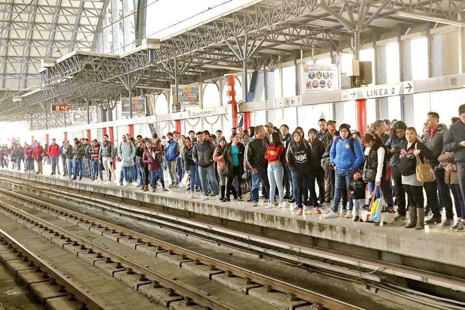 Las Líneas 1 y 2 del Metro registraron un déficit de $221 millones en el 2018.
