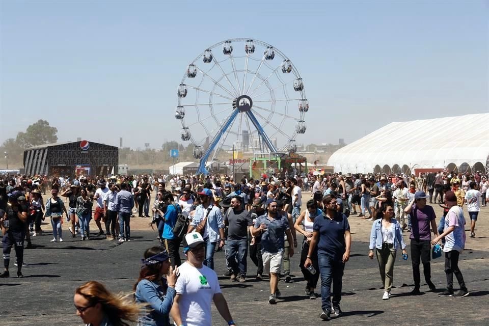 La tercera edición del Corona Capital GDL, programada para el 12 y 13 de septiembre, se pospone para el 2021; piden claridad en reembolso.