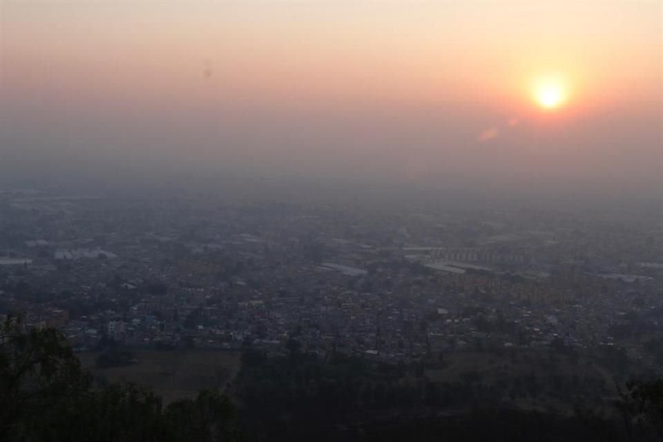 Calidad del aire en Valle de México es de mala a regular, con un valor máximo de 138 puntos de particulas suspendidas en Nezahualcóyotl.