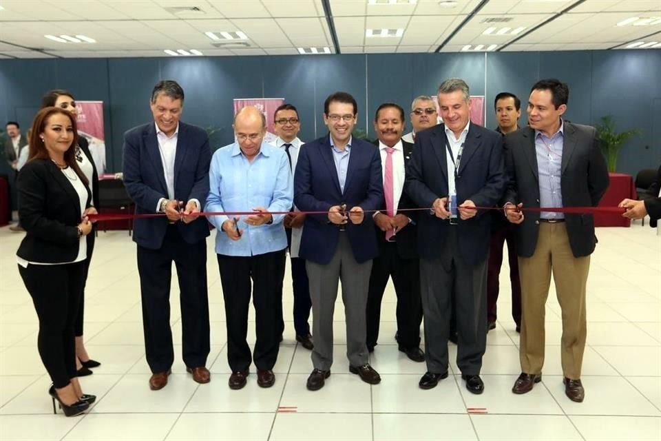 Ramírez Pineda inauguró en el INEGI, en Aguascalientes, la doceava Jornada de Bienestar 'El ISSSTE Contigo'.