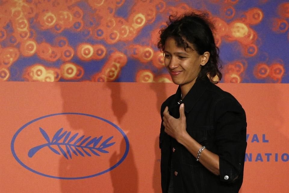 Mati Diop afirma que quería que el Océano Atlántico tuviera voz en su filme.