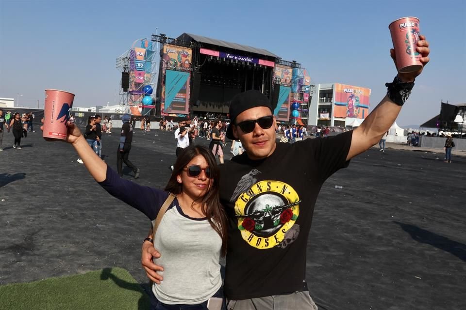 La onda fuerte de calor no hizo que los presentes dejaran de divertirse en el Festival Pulso GNP.