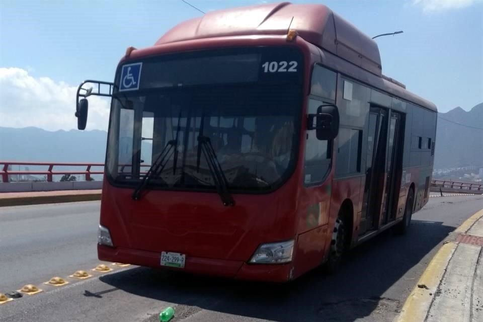 Ésta sería la primera ampliación de Ecovía, que fue inaugurada en enero del 2014 con un circuito de 30 kilómetros de carriles confinados a lo largo de Ruiz Cortines y Lincoln.