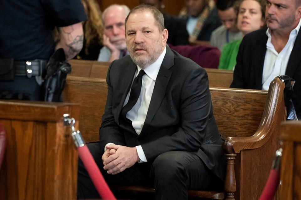 Los abogados defendieron a Weinstein de demandas presentadas por aseguradoras.