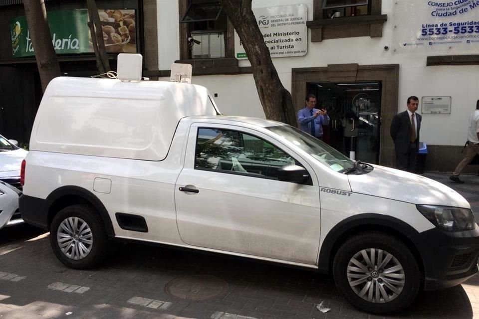 Los radares son instalados en ocho camionetas que permiten detectar vehículos con reporte.