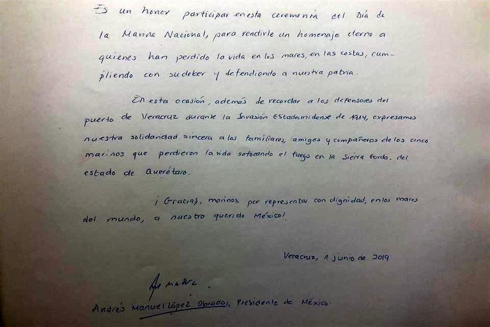 El Presidente agradeció el apoyo de la Marina al País.