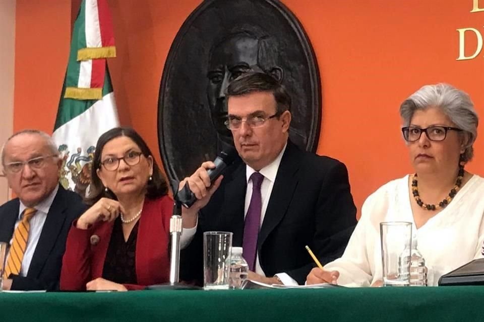 Canciller Ebrard rechazó posibilidad de que México acepte acuerdo de Tercer País Seguro a cambio de eliminar amenaza de aranceles de Trump.