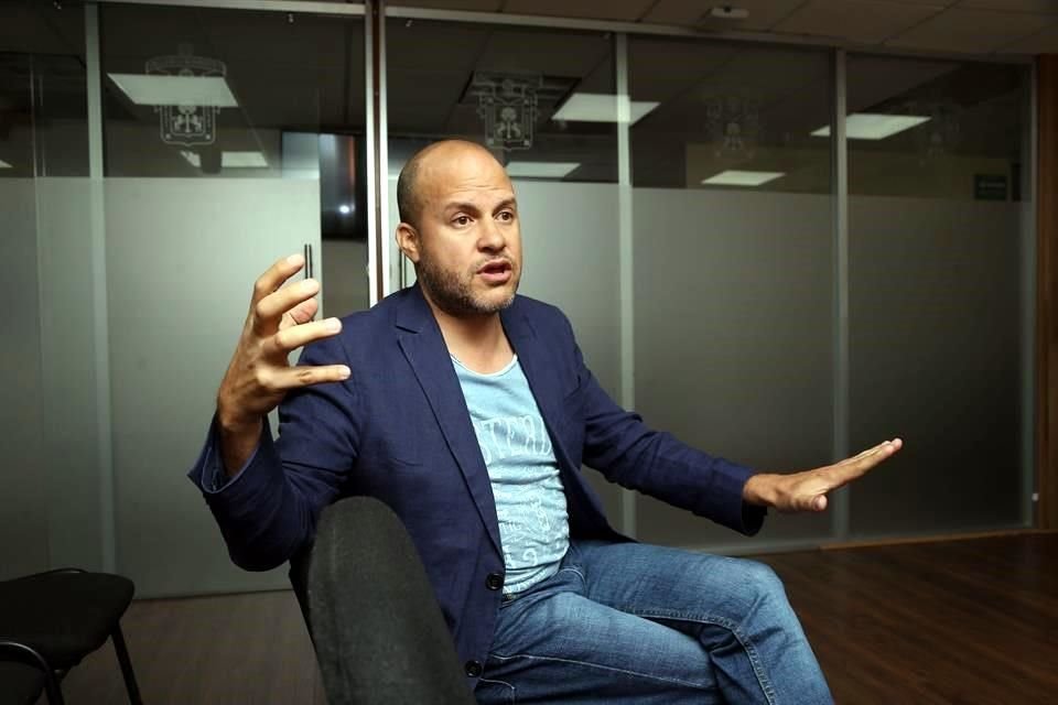 Luis Alejando León Dávila, ex director de la Instancia Coordinadora de México Conectado.