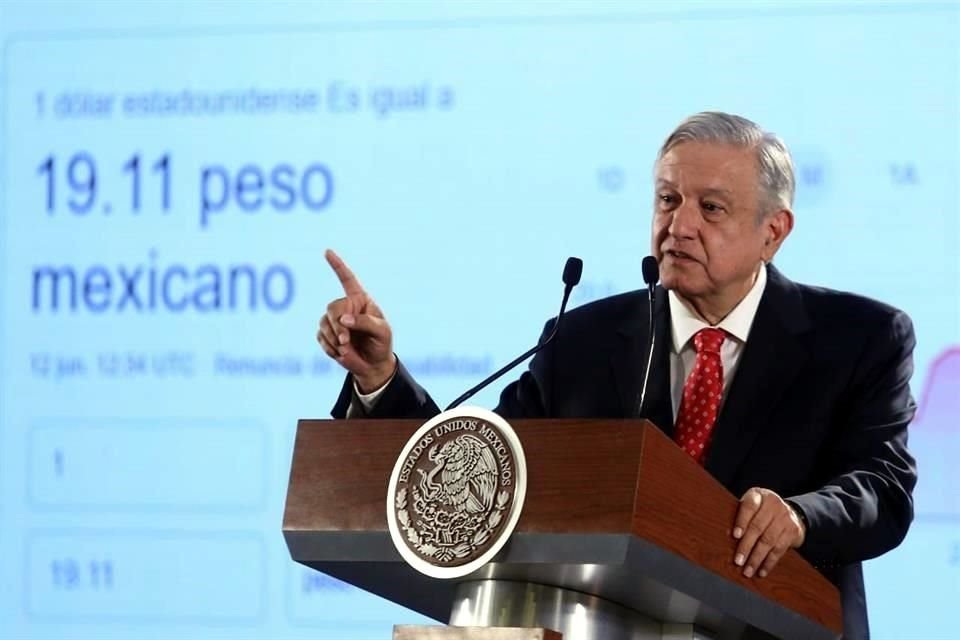 AMLO dijo que su Gobierno aceptó desafío de demostrar a EU en plazo de 45 días que se puede atender fenómeno migratorio por la vía mexicana.