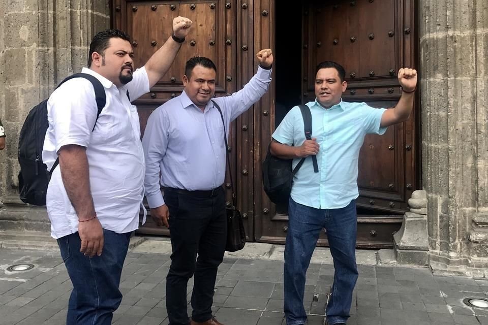 La reunión se realiza en Palacio Nacional.