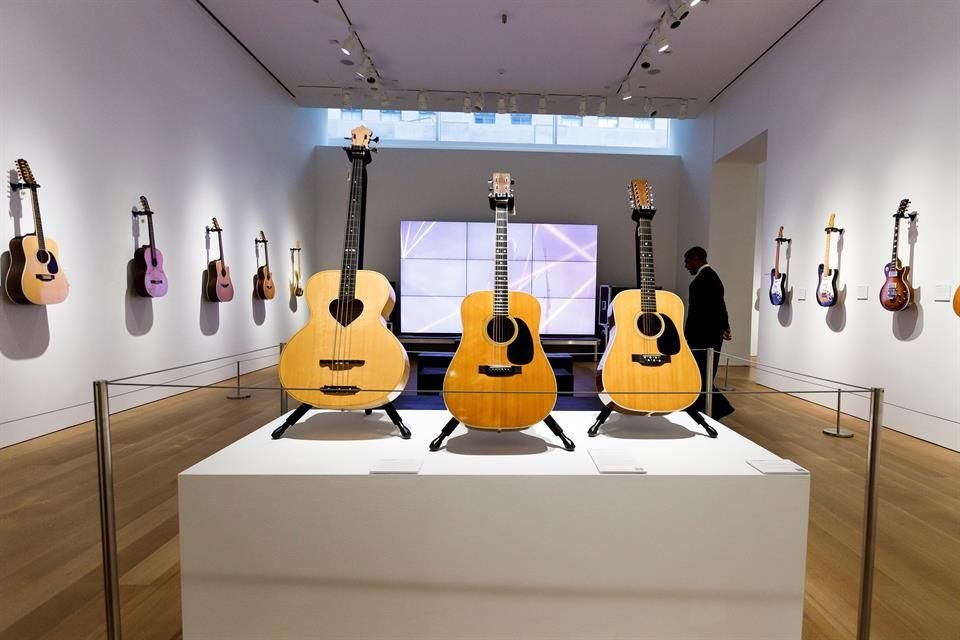 La puja de guitarras de Gilmour se llevará a cabo en la galería de Christie's en Nueva York.