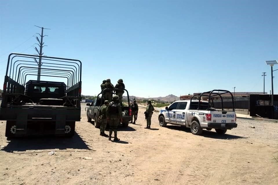 Policías federales y estatales apoyan con el despliegue.