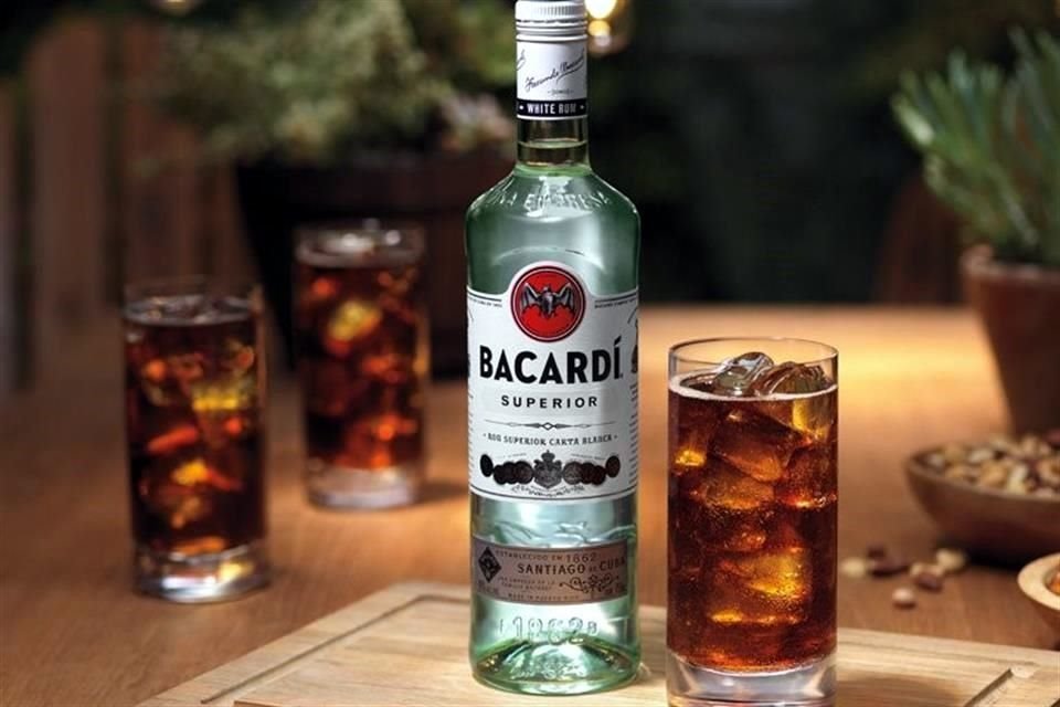 Será Ron Bacardí, en Tultitlán, la que por parte de México suministrará más de 20 mil litros de alcohol a Grupo Sterk.