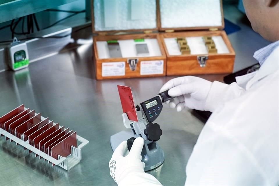 El organismo informó se sostuvo una reunión con la organización científica e independiente US Pharmacopeia, para que los laboratorios mexicanos participen en talleres.
