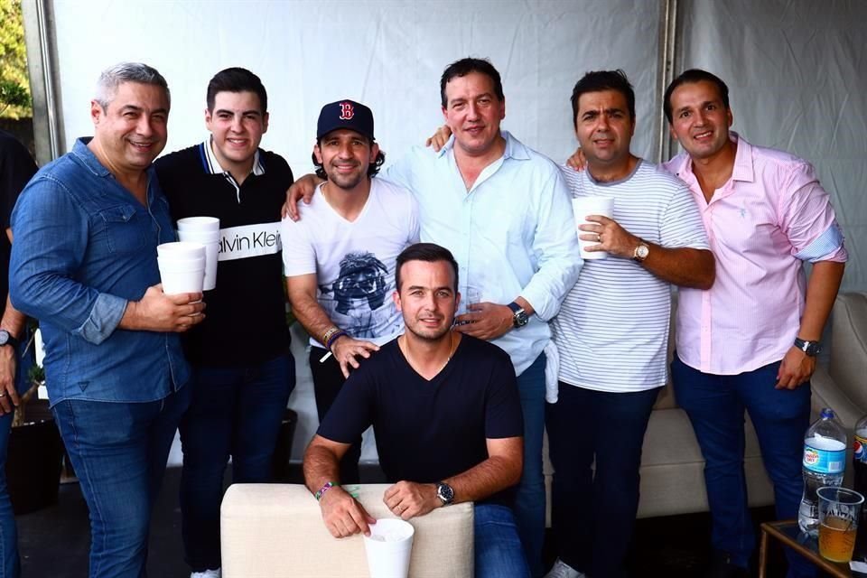 Javier Ortiz, Javier Ortiz, Damián Mendoza, Roberto Elizalde, Rodrigo Villarreal, Jorge Guajardo y Pablo Cortina