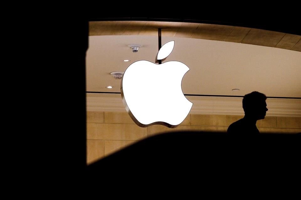 El compromiso pone fin a meses de incertidumbre para Apple.