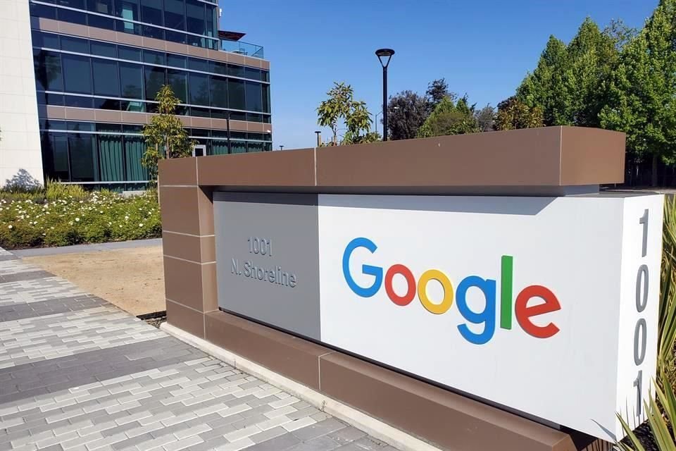 Más de 800 empleados de Google habían firmado la petición para el viernes por la mañana.