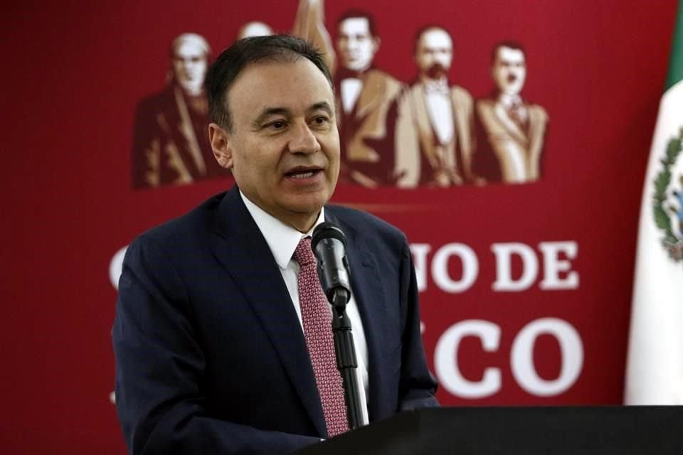 Alfonso Durazo pidió a los uniformados reconsiderar la forma en que expresan sus inconformidades.