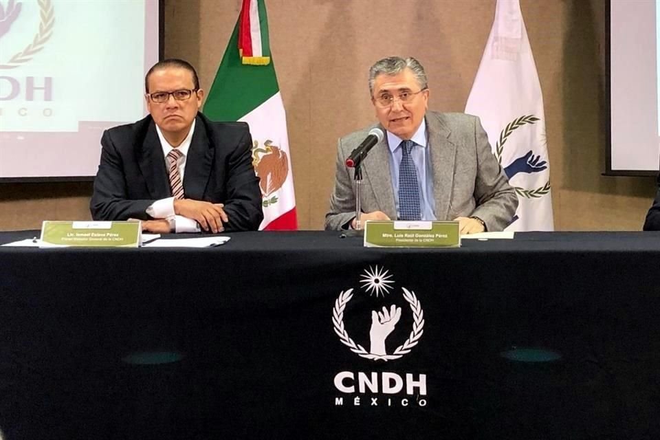 En conferencia de prensa, González recordó que López Obrador se comprometió a respetar la autonomía y las funciones de la CNDH en diciembre de 2018.