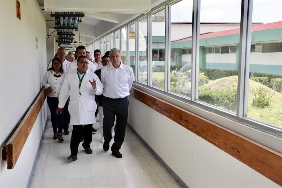 El Mandatario visitó un hospital en Chiapas.