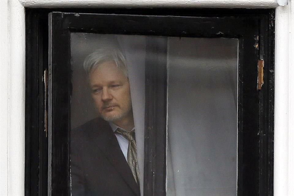 Una empresa española grabó las 24 horas del día al activista Julian Assange durante su estadía en la Embajada de Ecuador en Londres.