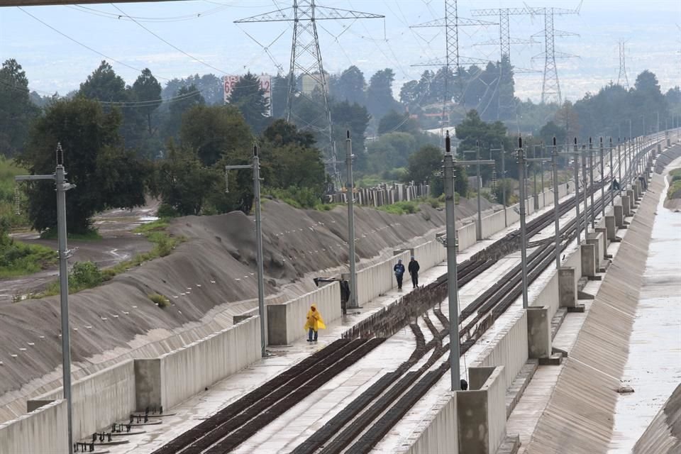 López Obrador cuestionó que se hayan ejercido más de 60 mil millones de pesos en el proyecto, sin que se pueda concluir.