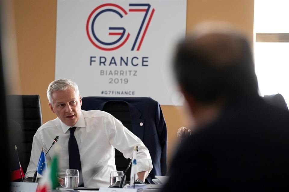 Bruno Le Maire, ministro de Finanzas francés, puso el tema de la criptomoneda de Facebook en el centro de la agenda del encuentro.