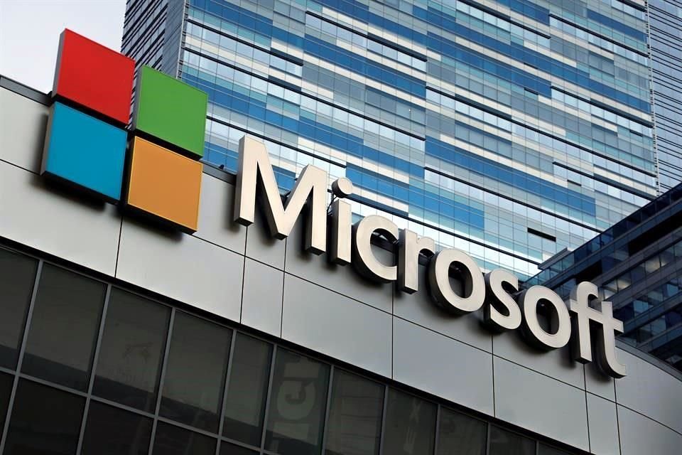 Microsoft dijo haber entregado unos 7 mil 900 mdd a sus accionistas en dividendos y recompra de valores.