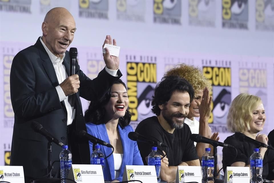 Además de Stewart, Isa Briones, Santiago Cabrera, Michelle Hurd y Alison Pill participarán en el elenco de la nueva serie de Star Trek, con estreno para 2020.