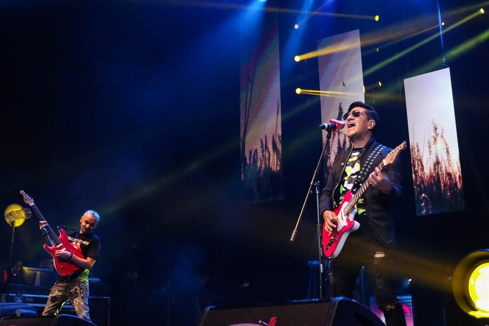 Nuevos artistas como Rock and Lovers tuvieron una breve intervención.