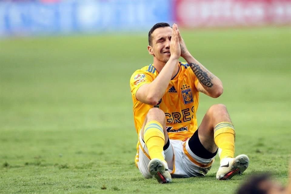 Jesús Dueñas tardará de siete a 10 días en regresar a la acción con los felinos.