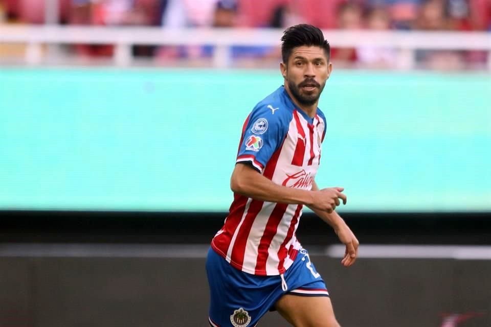 Oribe Peralta arrancó como titular con el Rebaño.
