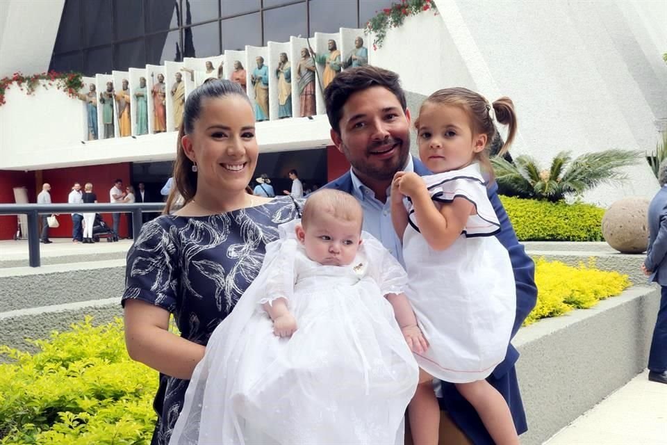 Denise Bouquet, Gala Espinosa, Pablo Espinosa y Camila Espinosa